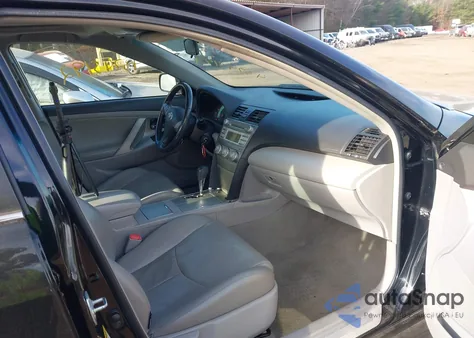 2011 Toyota Camry Se z USA, uszkodzony, nr VIN 4T1BF3EK1BU753126